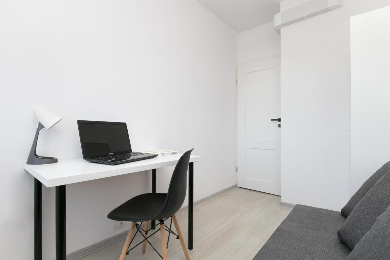 Rooms4Less Gdansk Exterior photo